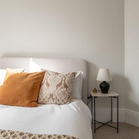 Hitchmans Mews - Stunning 2Bd In Chipping Norton! Apartment Екстериор снимка