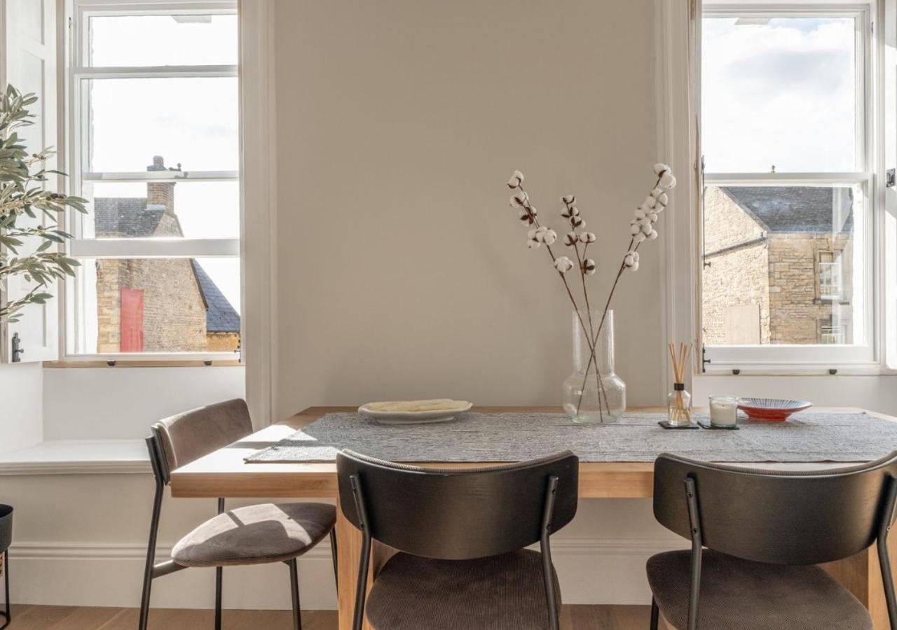 Hitchmans Mews - Stunning 2Bd In Chipping Norton! Apartment Екстериор снимка