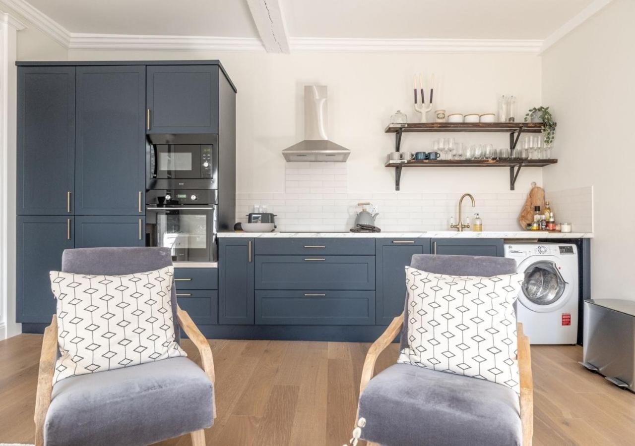 Hitchmans Mews - Stunning 2Bd In Chipping Norton! Apartment Екстериор снимка