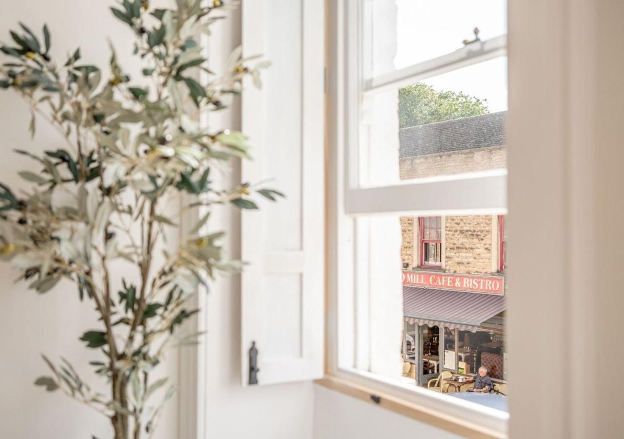 Hitchmans Mews - Stunning 2Bd In Chipping Norton! Apartment Екстериор снимка